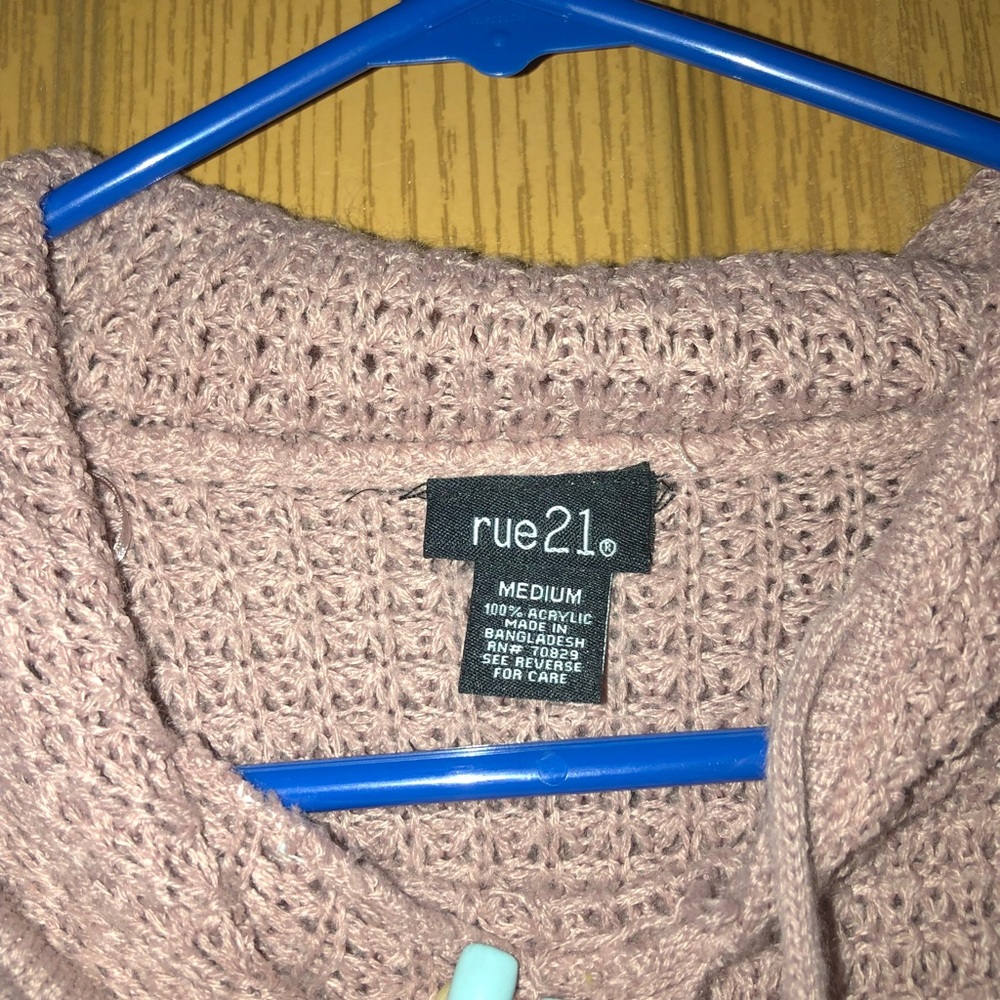 Sweater - Picture 2 of 3